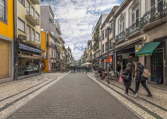 Santa Catarina Modern Flat * Oporto